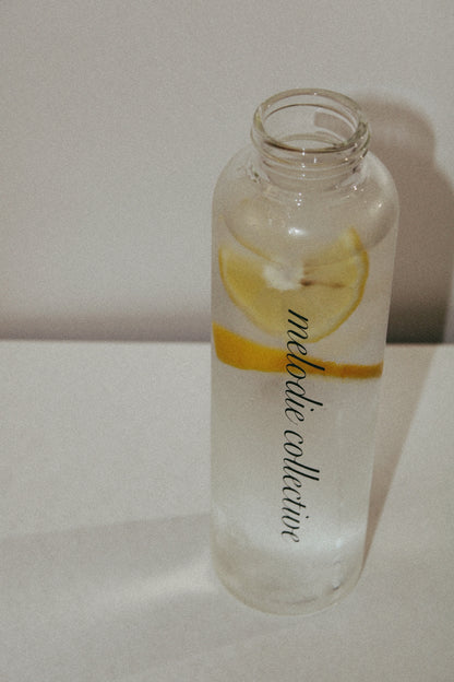 GLASS WATER BOTTLE