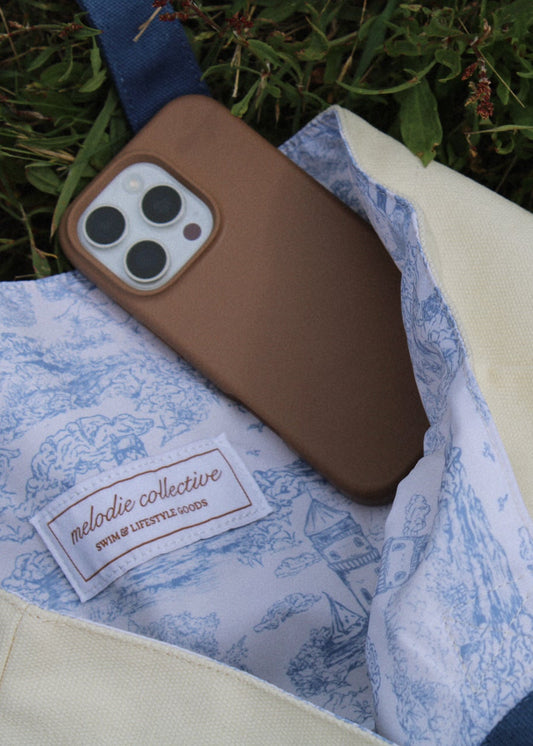 COAST & COUNTRY PHONE CASE